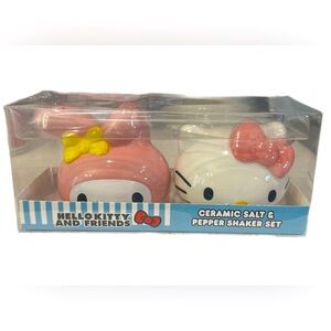 Hello Kitty And My Melody 3D Sculpted Ceramic Salt and Pepper Shaker Set